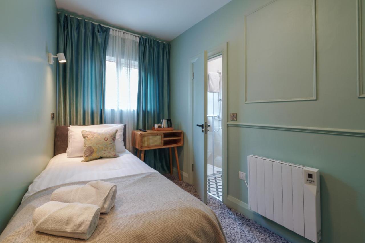 Topper'S Rooms Guest Accommodation Carrick on Shannon Dış mekan fotoğraf